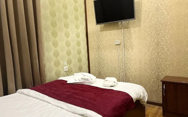 Sun Hotel Hostel