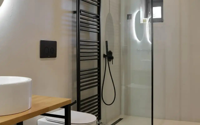 Zaira Hotel