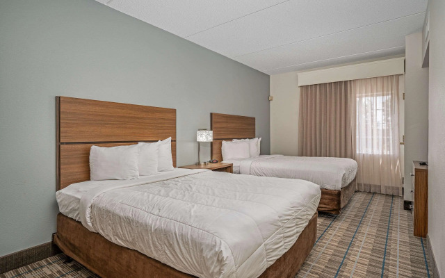 MainStay Suites Wilmington - University Area