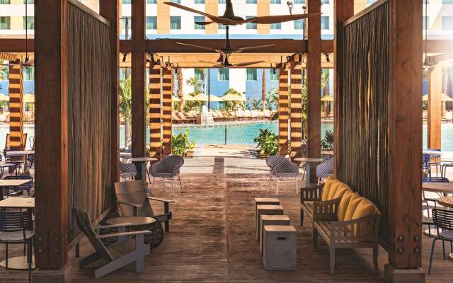 Universal's Endless Summer Resort - Dockside Inn and Suites