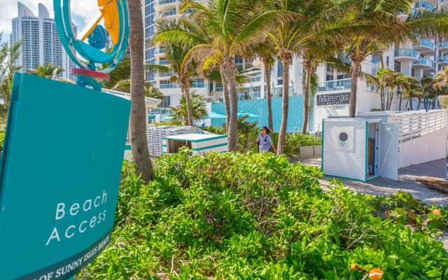 MARENAS BEACH RESORT by Miami And The Beaches Rentals