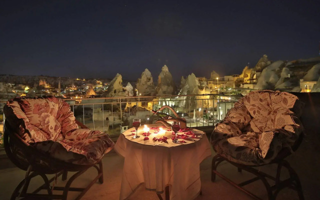 Cave Life Hotel