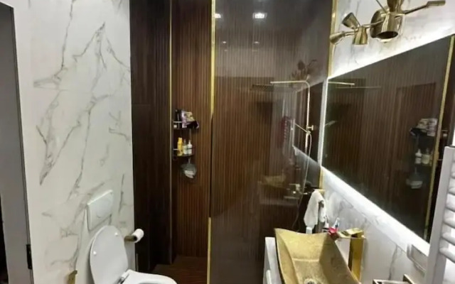 Luxury Central Cosy Villa