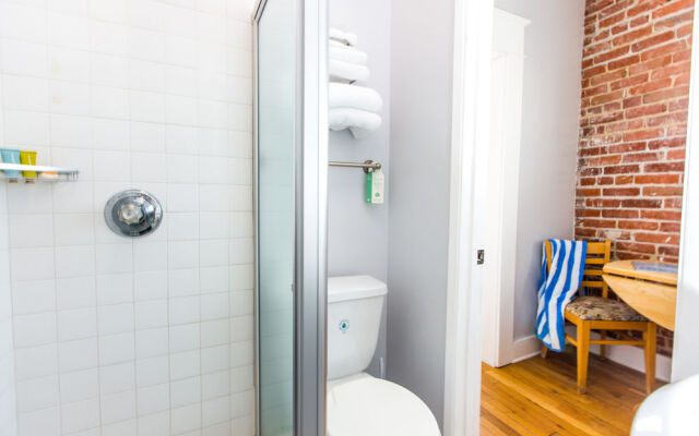 Venice Beach Suites  Hotel
