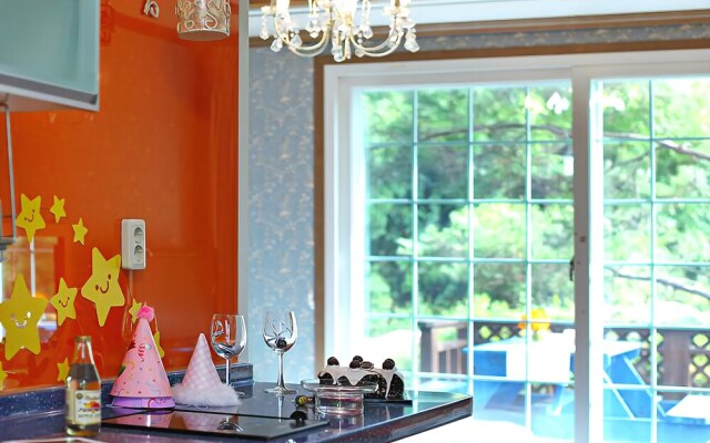 Gyeongju Orsay Pension