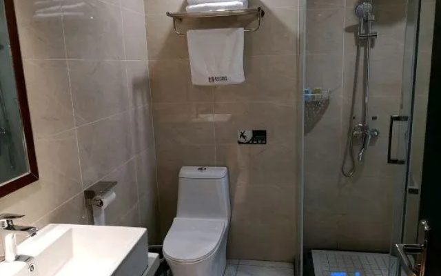 Dongmeng Hotel (Guang'an District People's Hospital Branch) – Bathroom – Guang'an