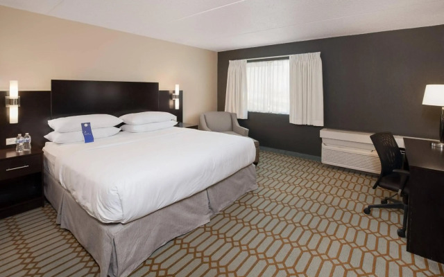 Delta Hotels by Marriott Fargo