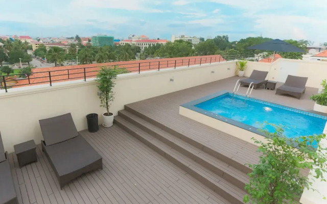 Central Mansions Serviced Apartment