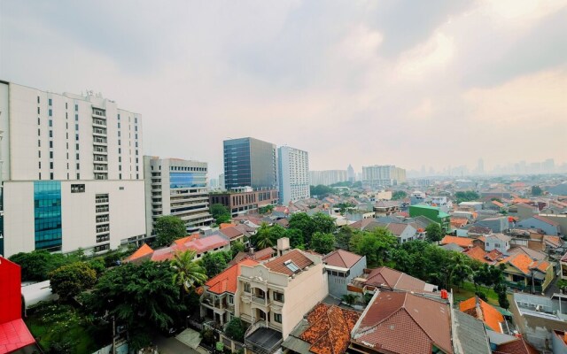 Simply Furnished Studio Room @ The Hive Tamansari Apartment