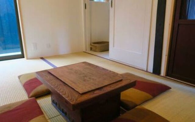 Kamishichiken Umenotoan