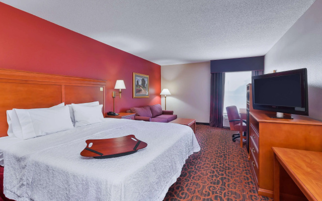 Hampton Inn Marion