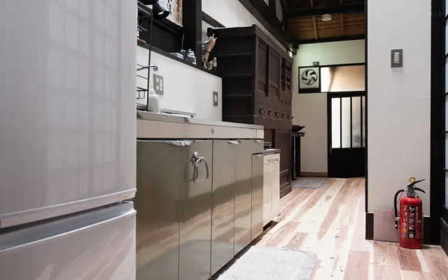 Traditional Kyoto Home Ichiyoraifuku