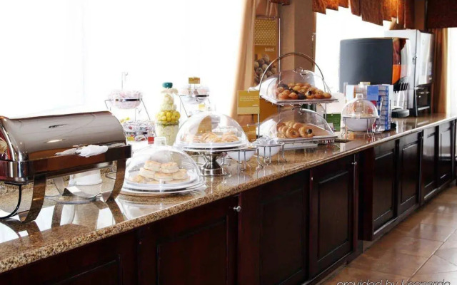 Hampton Inn Norfolk/Chesapeake (Greenbrier Area)