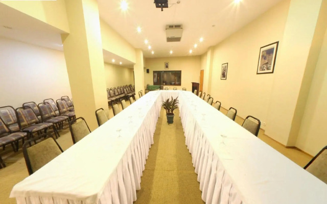 Diapolis Hotel