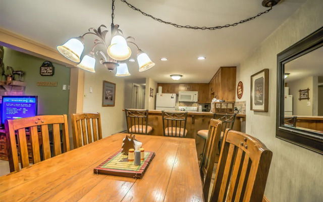 The Rockies by Retreatia