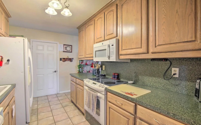 1 Mi to University of Texas: Home in Richardson!