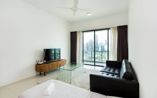 Luxury 2BR Suite With Klcc Views