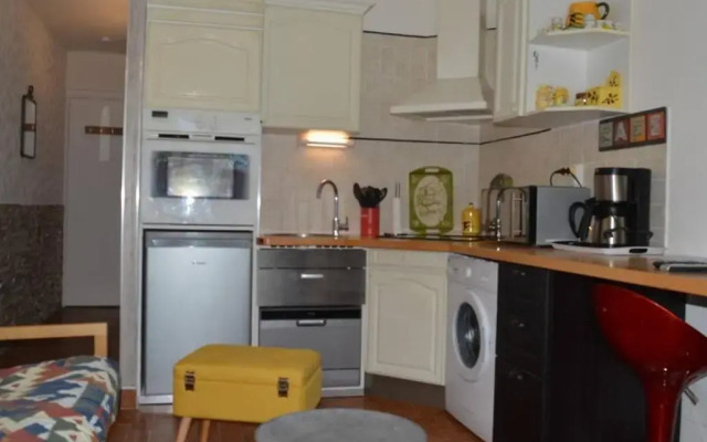 Appartement Le Grau-du-Roi, 1 pièce, 4 personnes - FR-1-250-127