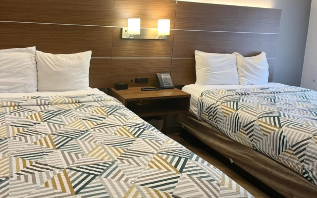 Motel 6 Phoenix, AZ - Midtown