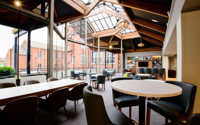 Holiday Inn Bolton Centre by IHG