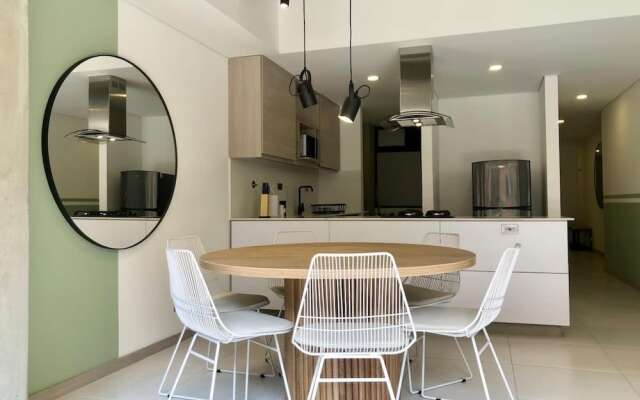 w Lovely 3BR w AC in Laureles