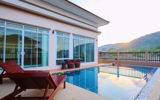 Baan Chom Chan Pool Villa