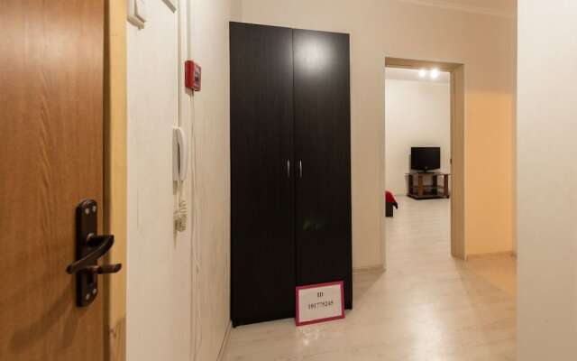 Апартаменты на ул. Вертолетчиков, 13