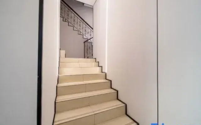 Yijin Hostel