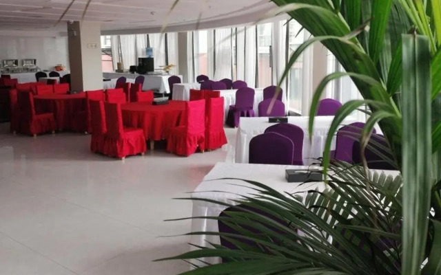 Greentree Eastern Anshun Town Huangguoshu Avenue J