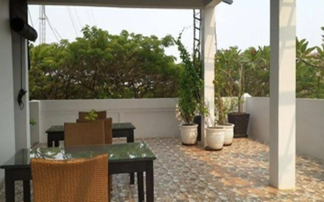 Oriental Siem Reap Hotel