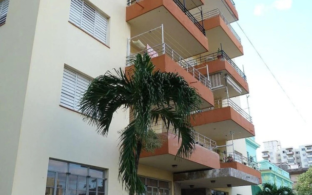 La Terraza de Doña Clara VEDADO