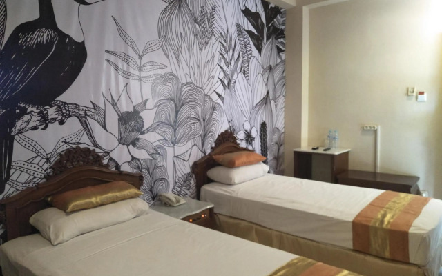 Hotel GRAND ROSELA Yogyakarta