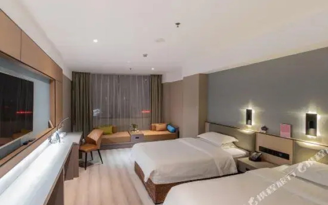 Yufeng International Hotel