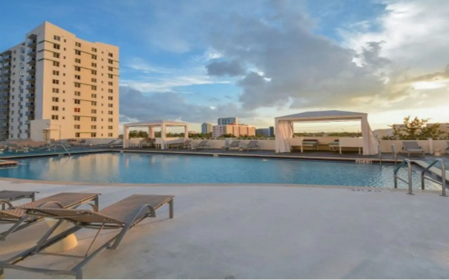 Miami Riverfront Private Residences