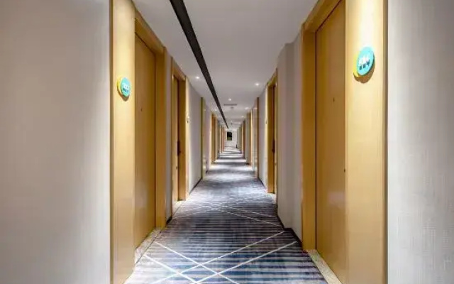 City Comfort Inn Hotel (Daxin Detian Square)