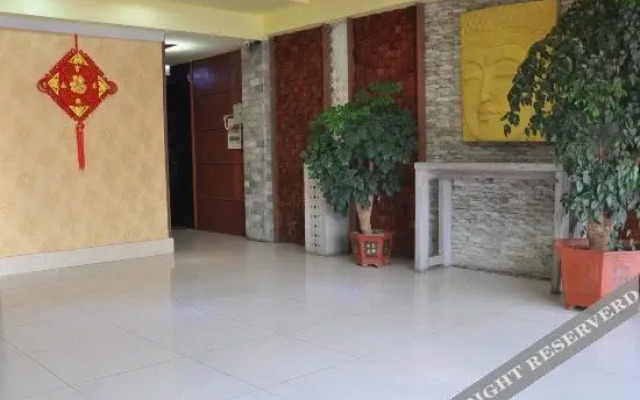 Yare Fengqing Business Hotel