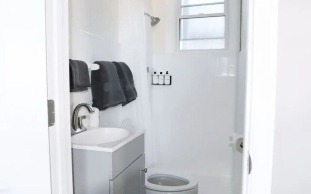 Stylish 1BR 10 Mins to Nashville