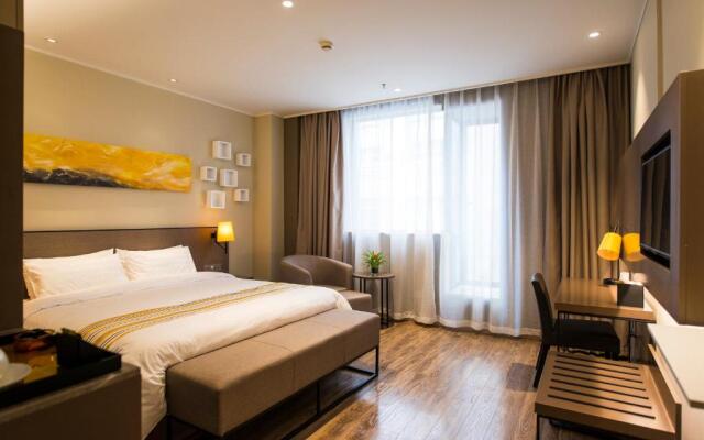 Home Inn Plus Suzhou Wujiang Fenhu Luxin Avenue