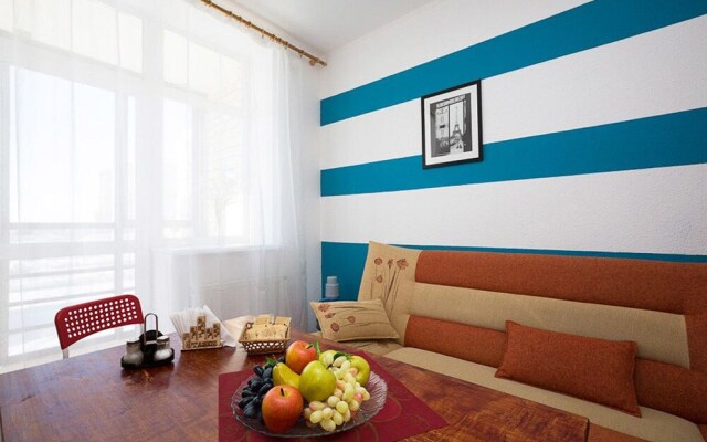 Etazhi Apartments At Soyuznaya