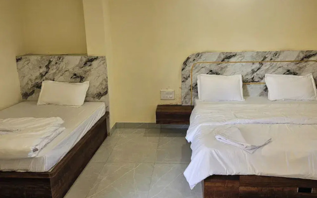 Shrikar Resort