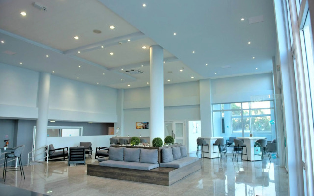 Toxotis Hotel