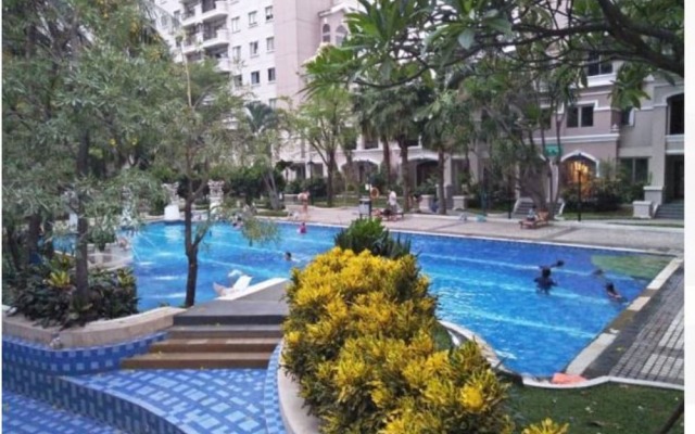 Fifi Sewa Apartemen Surabaya