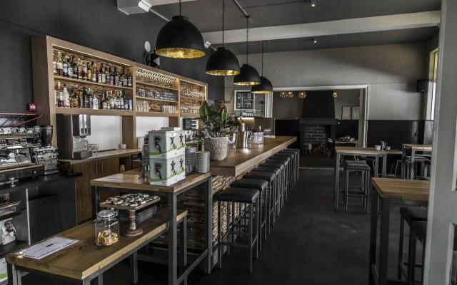 Linge Hotel Elst