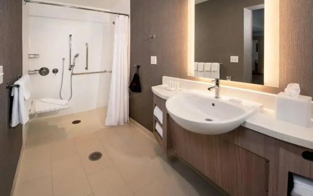 SpringHill Suites by Marriott Frederick