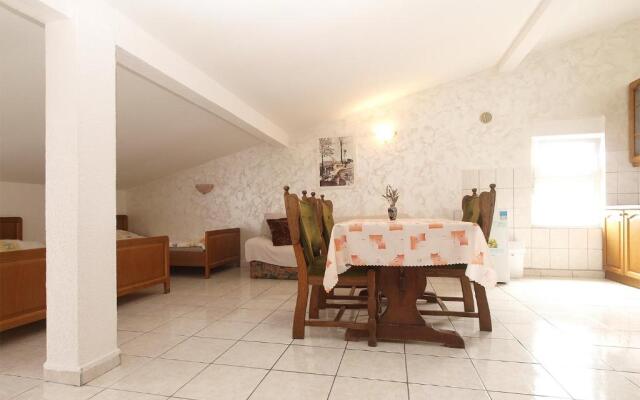Apartments Drago 2039