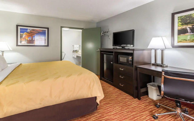 Quality Inn Goodlettsville