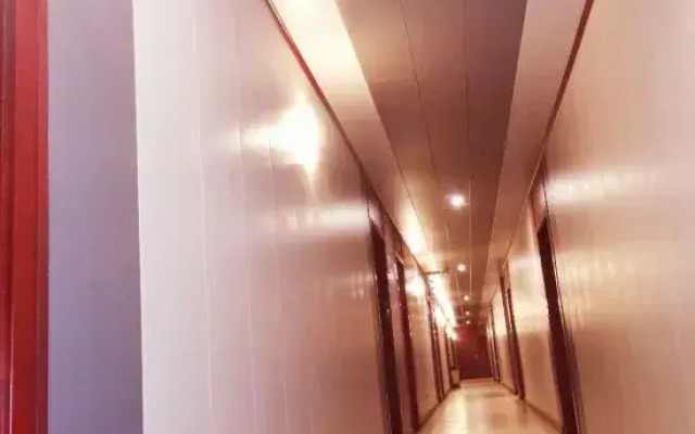 Nanshan Furong Hotel, Chengbu