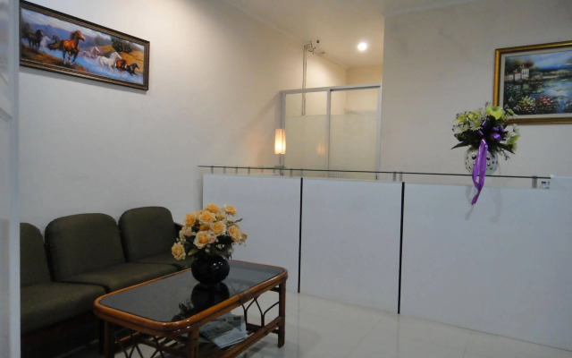 Gondia International Guest House