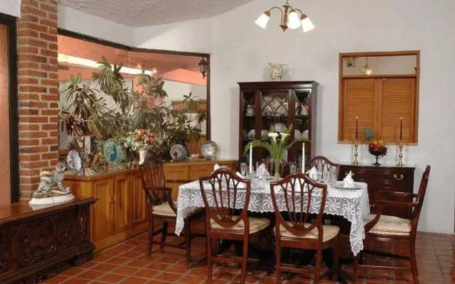 Villa Del Tepoz Fuego Hotel