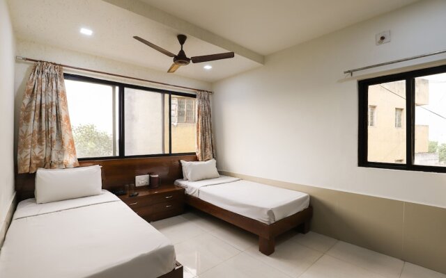 Collection O 61734 Hotel Janki